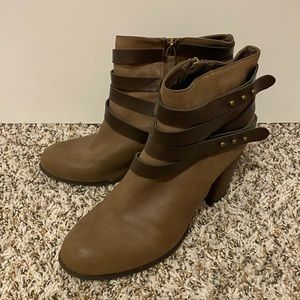 Madden Girl Booties | Taupe Brown Ankle Boots | 9